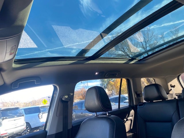 2023 Volkswagen Atlas 2.0T SEL