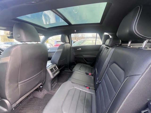 2023 Volkswagen Atlas Cross Sport 3.6L V6 SEL Premium R-Line