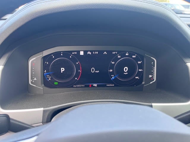 2023 Volkswagen Atlas Cross Sport 3.6L V6 SEL Premium R-Line