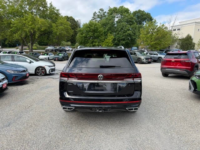 2025 Volkswagen Atlas 2.0T SEL Premium R-Line