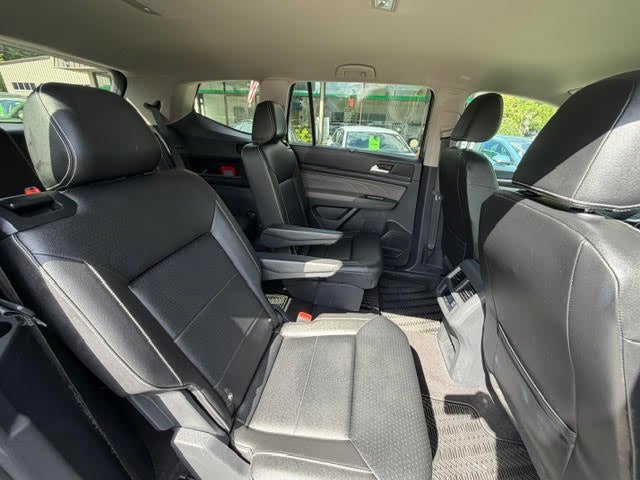 2023 Volkswagen Atlas 2.0T SE w/Technology