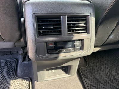 2023 Volkswagen Atlas 2.0T SE w/Technology