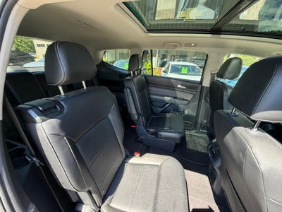 2022 Volkswagen Atlas 3.6L V6 SE w/Technology