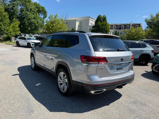 2022 Volkswagen Atlas 3.6L V6 SE w/Technology