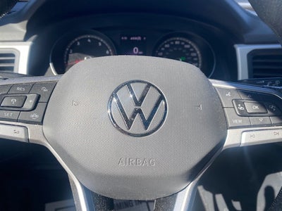 2021 Volkswagen Atlas Cross Sport 3.6L V6 SE w/Technology R-Line