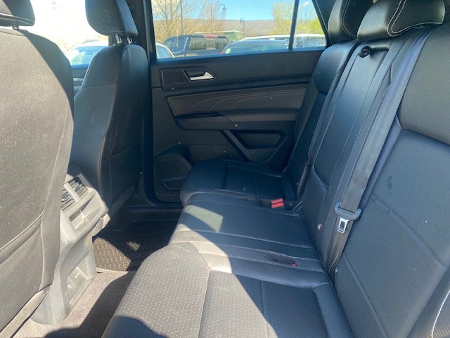 2021 Volkswagen Atlas Cross Sport 3.6L V6 SE w/Technology R-Line