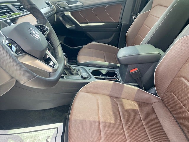 2022 Volkswagen Tiguan SEL R-Line
