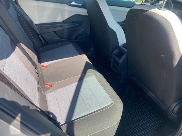 2025 Volkswagen Taos S