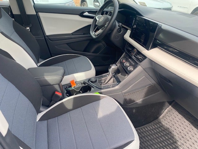 2025 Volkswagen Taos S