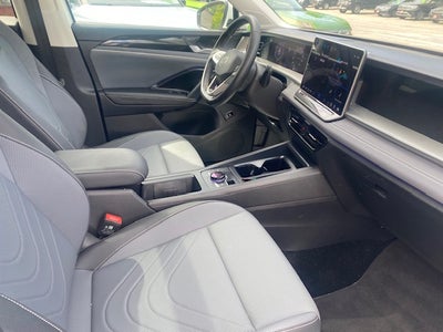 2025 Volkswagen Tiguan SE