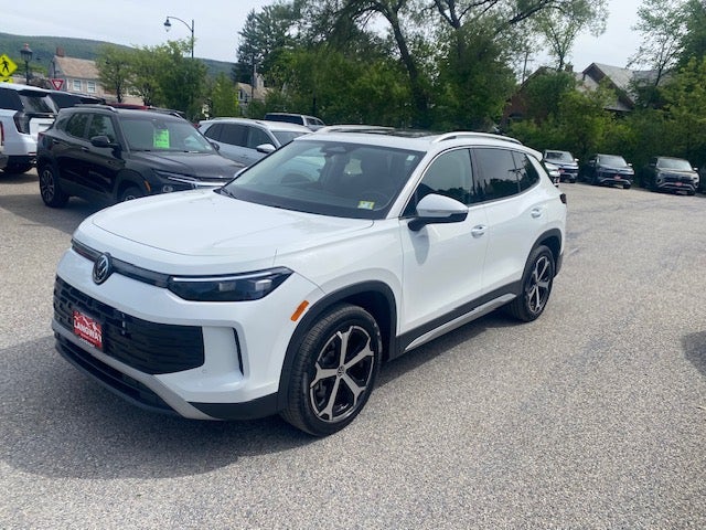 2025 Volkswagen Tiguan SE