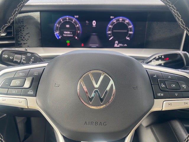 2025 Volkswagen Tiguan SE