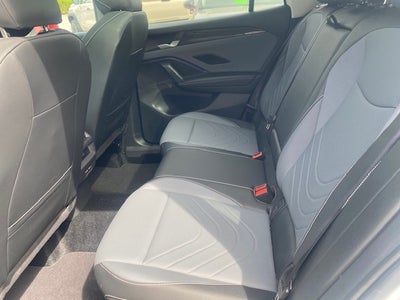 2025 Volkswagen Tiguan SE