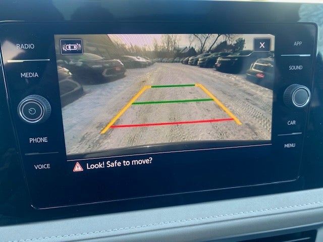 2025 Volkswagen Taos SE