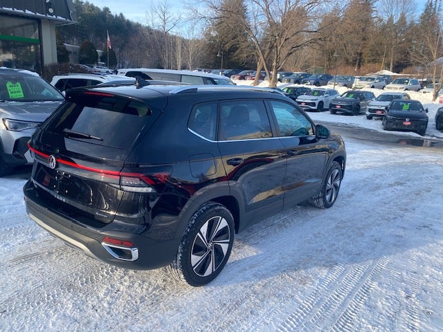 2025 Volkswagen Taos SE