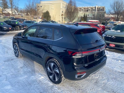 2025 Volkswagen Taos SE