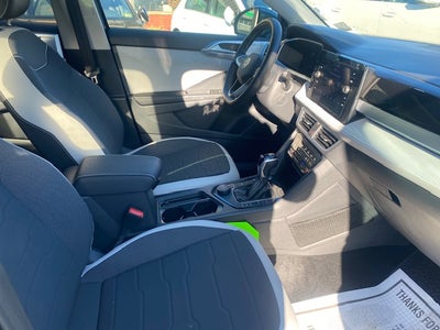 2026 Volkswagen Taos SE