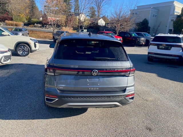 2026 Volkswagen Taos SE