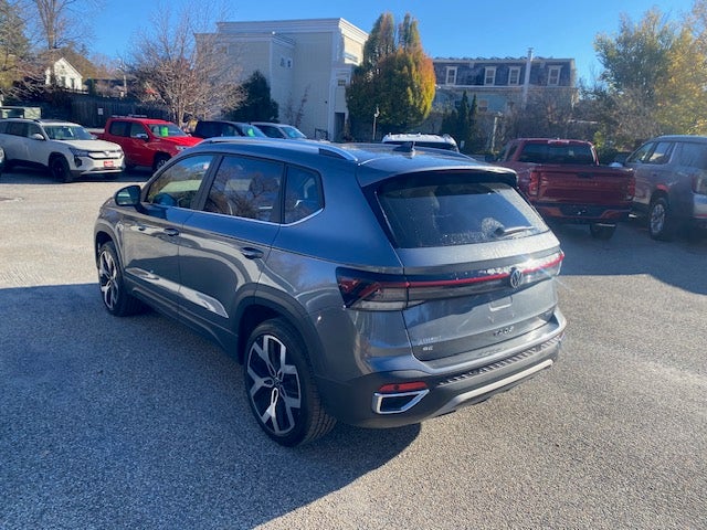 2026 Volkswagen Taos SE
