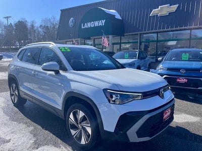 2025 Volkswagen Taos SE