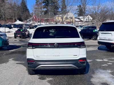 2025 Volkswagen Taos SE