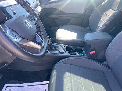 2024 Volkswagen Taos SE