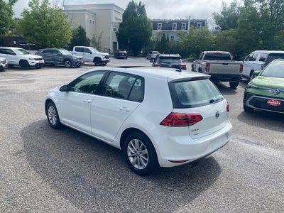 2016 Volkswagen Golf TSI S