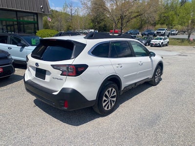2022 Subaru Outback Premium