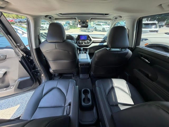 2023 Toyota Highlander Hybrid XLE