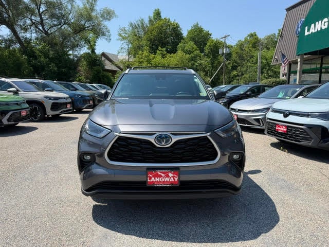 2023 Toyota Highlander Hybrid XLE