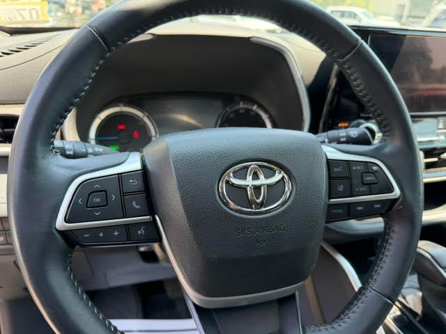 2023 Toyota Highlander Hybrid XLE