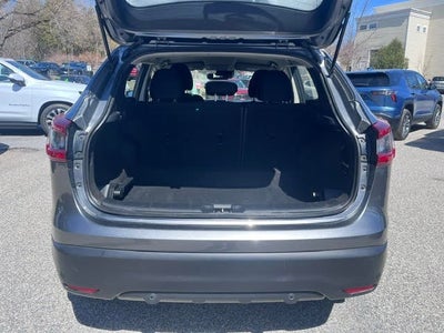 2022 Nissan Rogue Sport S