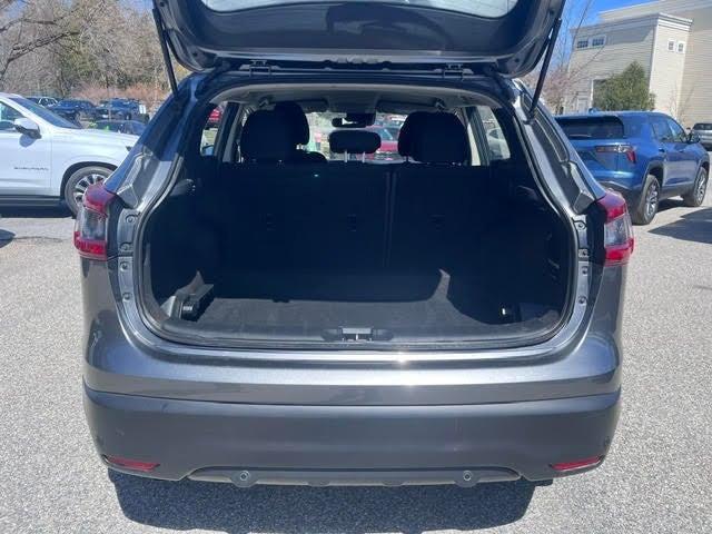 2022 Nissan Rogue Sport S