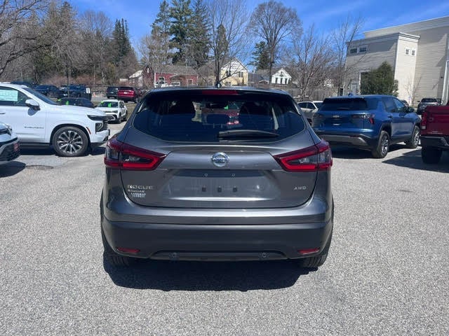 2022 Nissan Rogue Sport S