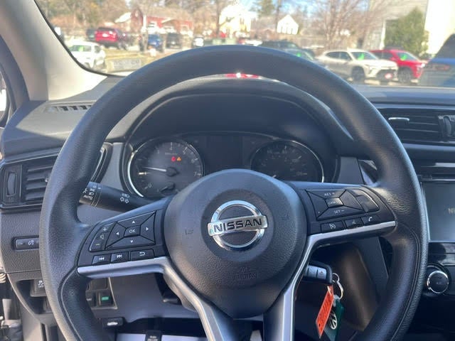 2022 Nissan Rogue Sport S