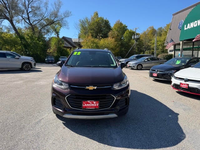 Used 2022 Chevrolet Trax LT with VIN KL7CJPSM1NB569015 for sale in Manchester, VT