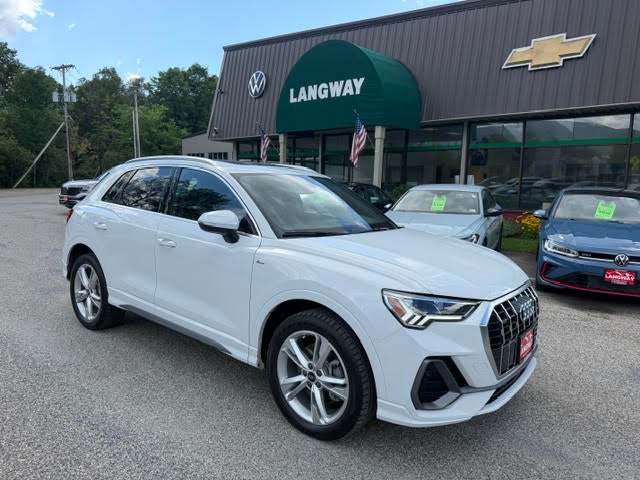 2024 Audi Q3 S line Premium
