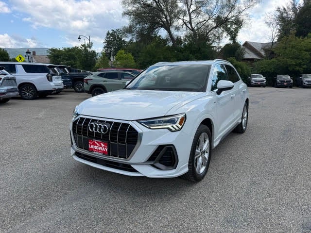 2024 Audi Q3 S line Premium
