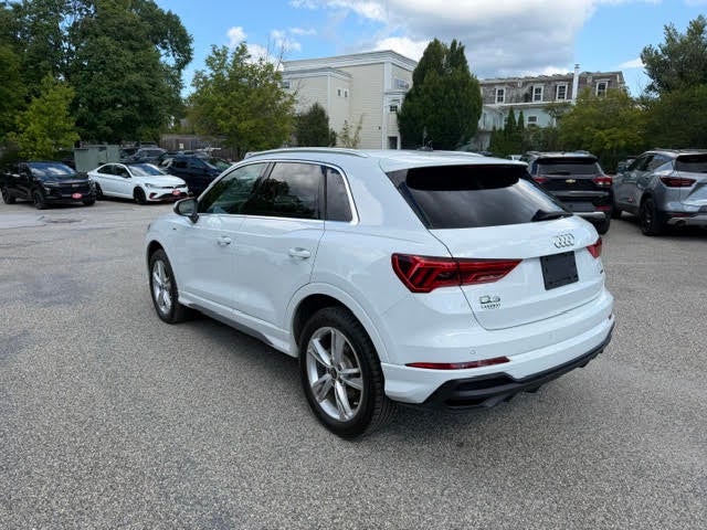2024 Audi Q3 S line Premium