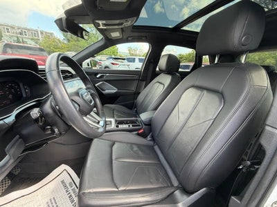 2024 Audi Q3 S line Premium