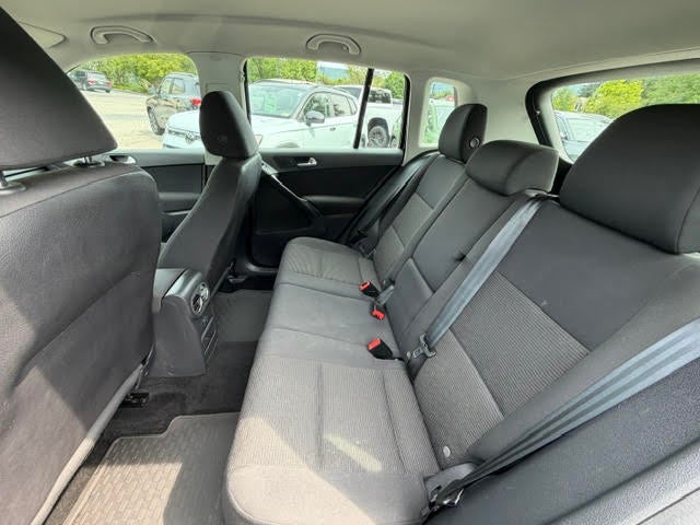 2017 Volkswagen Tiguan S