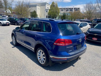 2016 Volkswagen Touareg Lux
