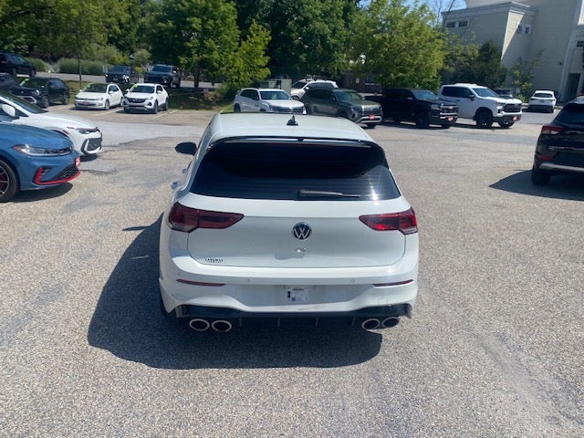 2023 Volkswagen Golf R Base